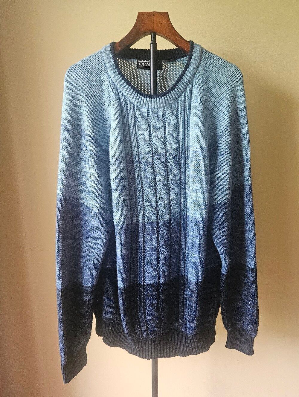 Sweater Graphix Women's Blue Ombre Cable Crewneck Sweater Size XL